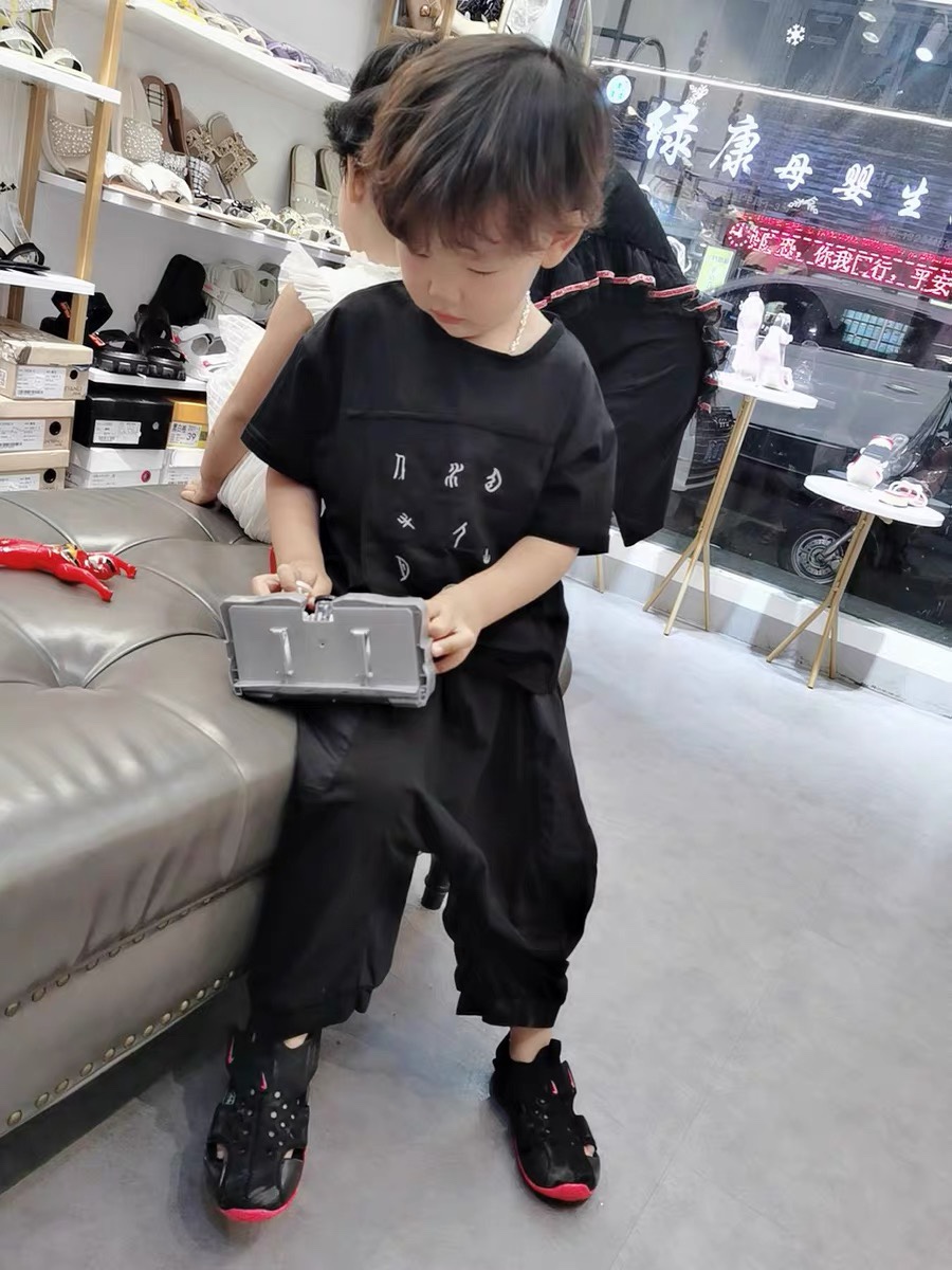 图片[6]-下单备注：专柜版NK飞机翼洞洞凉鞋 尺码：22-35，秒杀支持退换 📣📣不同品牌，不同系列的鞋子，鞋码存在差异 所以一定要量一下宝宝脚长 根据宝宝脚长+ 0.5-1cm左右选码✅-选品中心