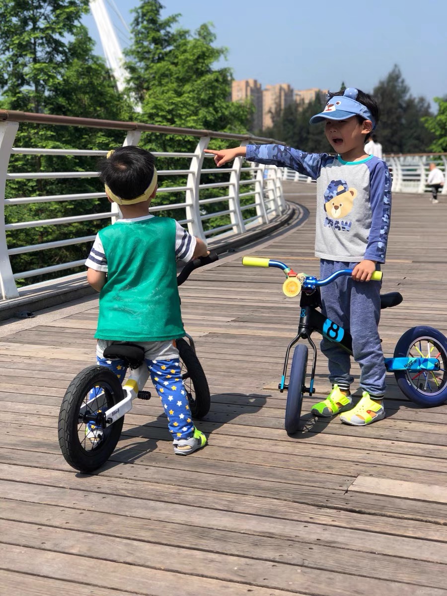 图片[9]-下单备注：专柜版NK飞机翼洞洞凉鞋 尺码：22-35，秒杀支持退换 📣📣不同品牌，不同系列的鞋子，鞋码存在差异 所以一定要量一下宝宝脚长 根据宝宝脚长+ 0.5-1cm左右选码✅-选品中心