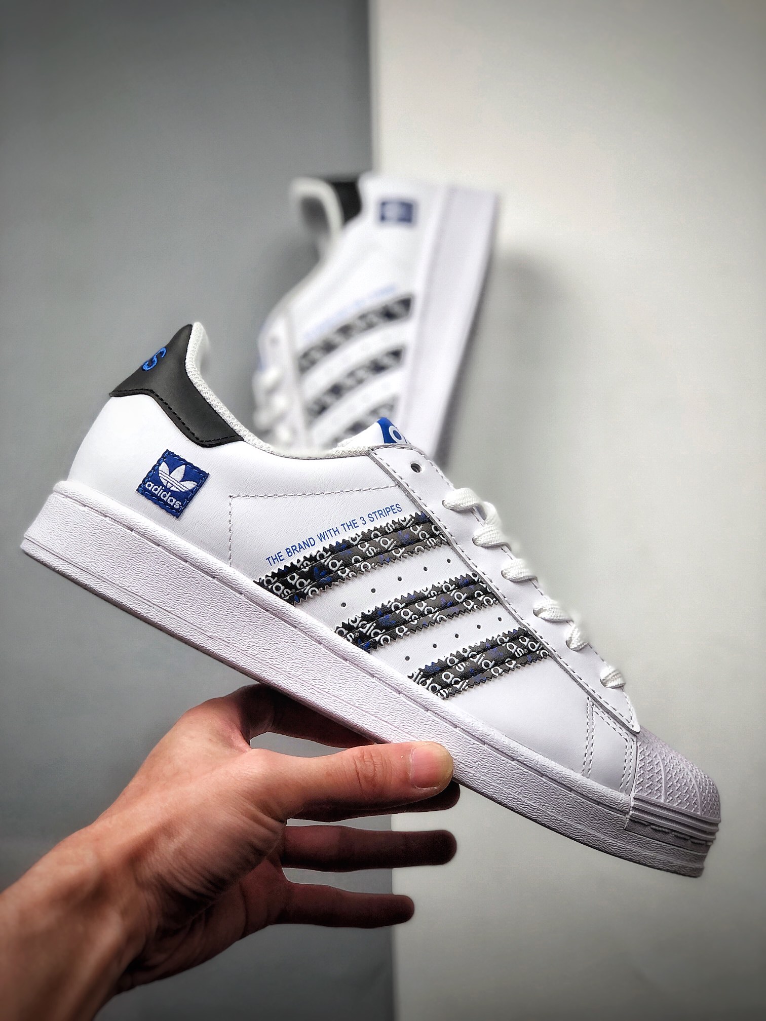 180  AD 阿迪 Superstar 贝壳头运动休闲板鞋新配色采用新Ortholite鞋垫透气防汗