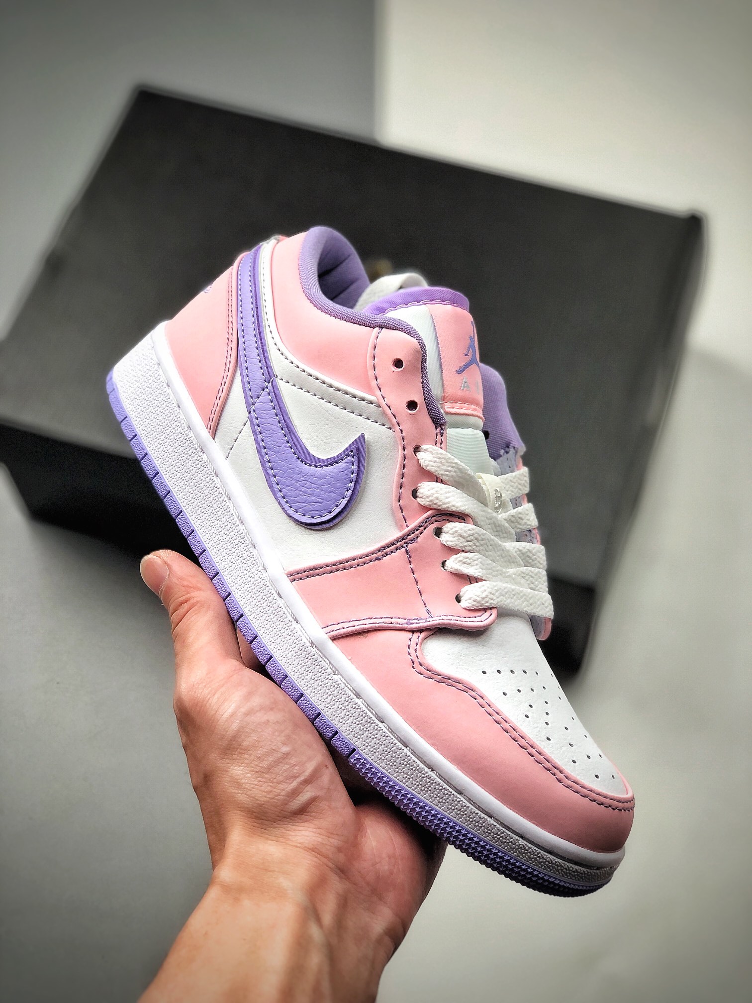 200  Air Jordan 1 Low SE “Arctic Punch” 低帮 粉白紫  CK3022-600