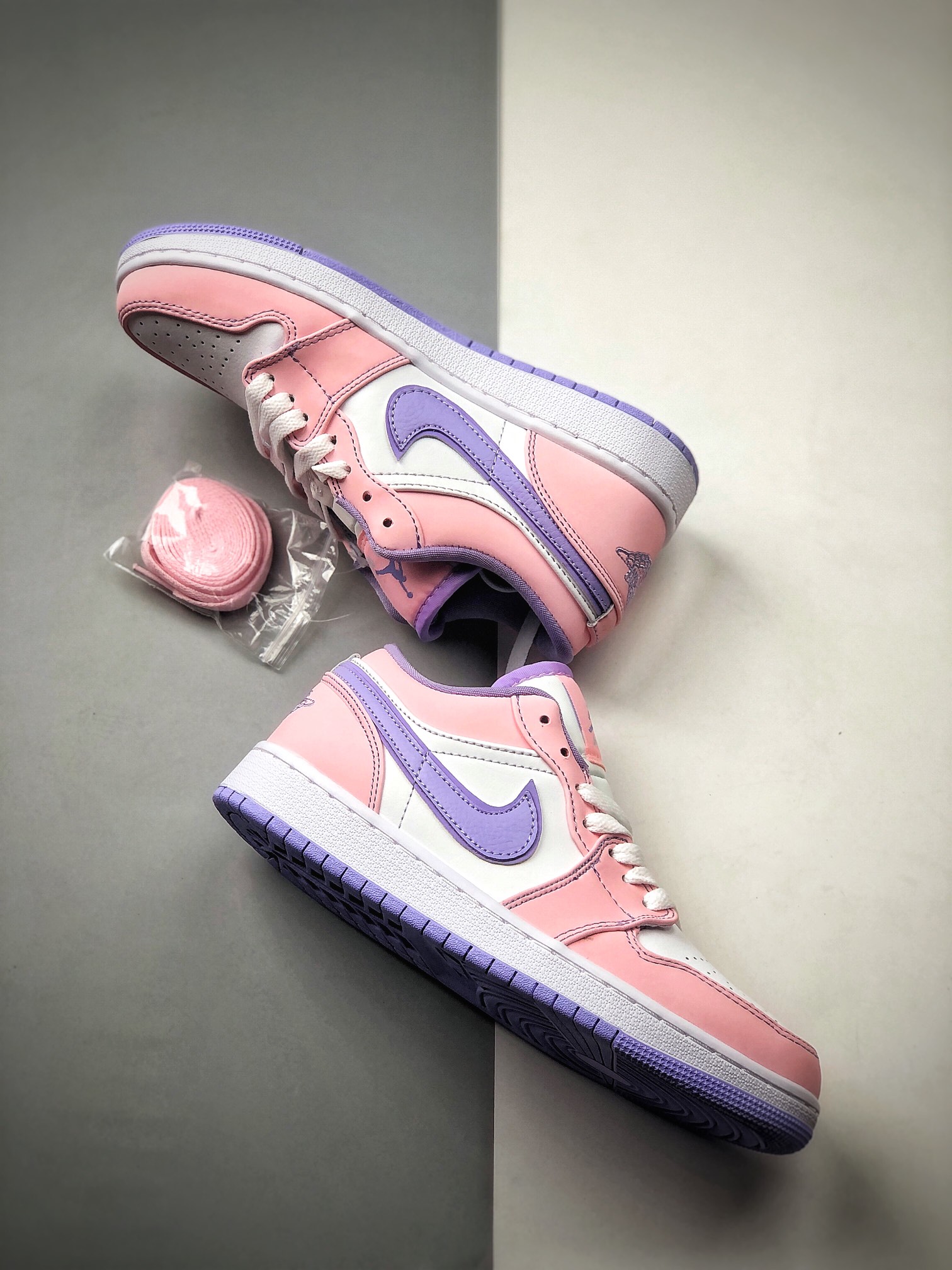 200  Air Jordan 1 Low SE “Arctic Punch” 低帮 粉白紫  CK3022-600