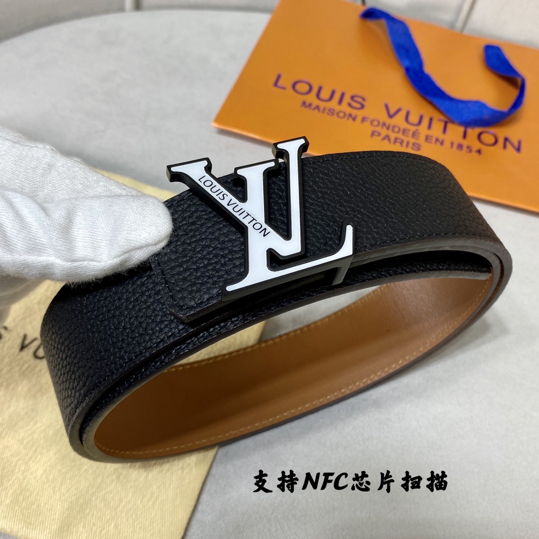 Louis Vuitton Belts Calfskin Cowhide