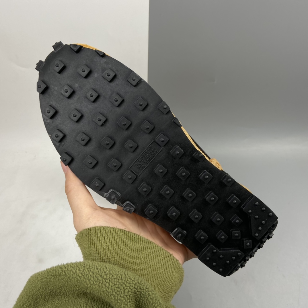 P200 Undercover x Nike Daybreak 高桥盾联名款休闲板鞋 CJ3295-204