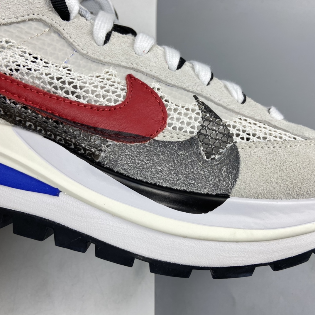 P380 日式解构美学联名Sacai x Nike Pegasus Vaporfly SP 大重叠双钩子 改良马拉松解构设计前卫变形三层底休闲慢跑鞋 CV1363-100
