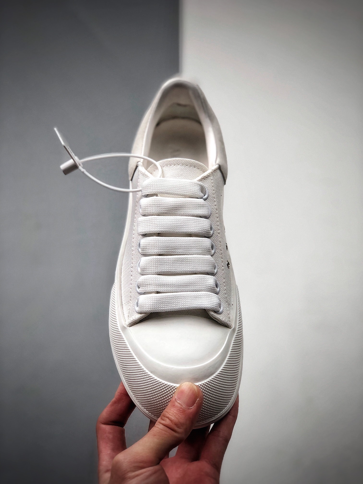 420   2021SS娜扎同款 麦昆Aleander McQuen Deck Lace Up Plimsoll Sneakers普利姆索尔系列