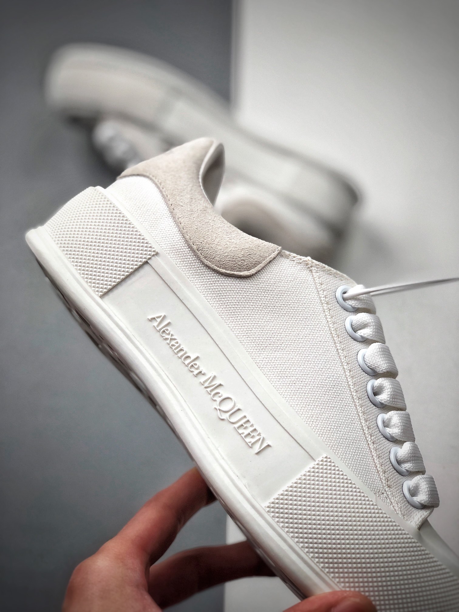 420   2021SS娜扎同款 麦昆Aleander McQuen Deck Lace Up Plimsoll Sneakers普利姆索尔系列