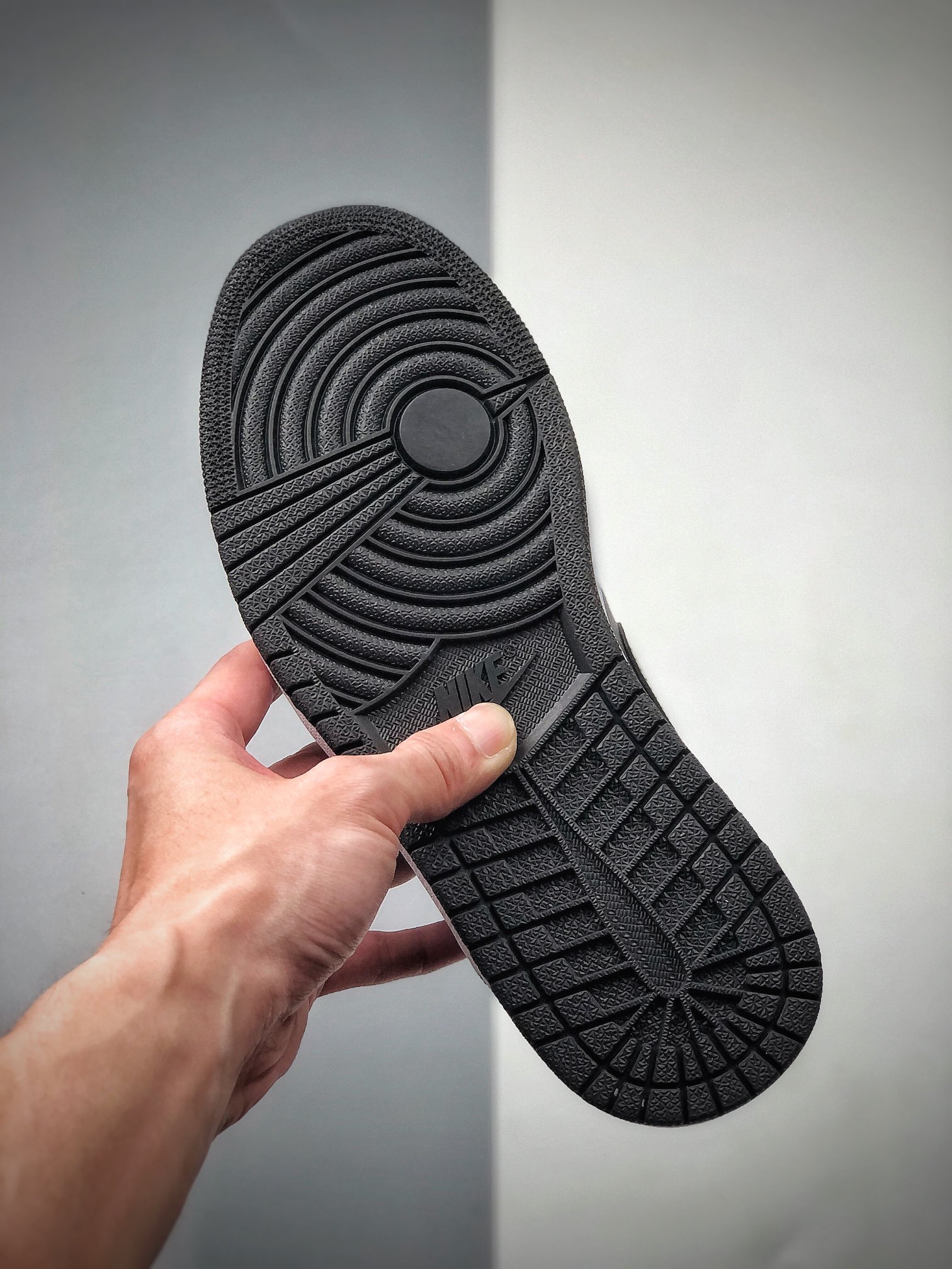 200 东契奇同款Air Jordan 1 Low SE ASW ”Black and White” 低帮  DD1650-001