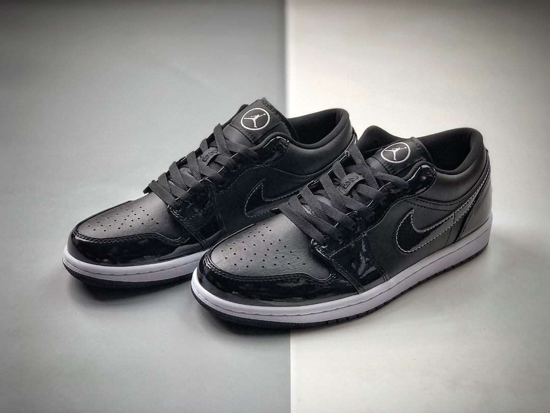 200 东契奇同款Air Jordan 1 Low SE ASW ”Black and White” 低帮  DD1650-001