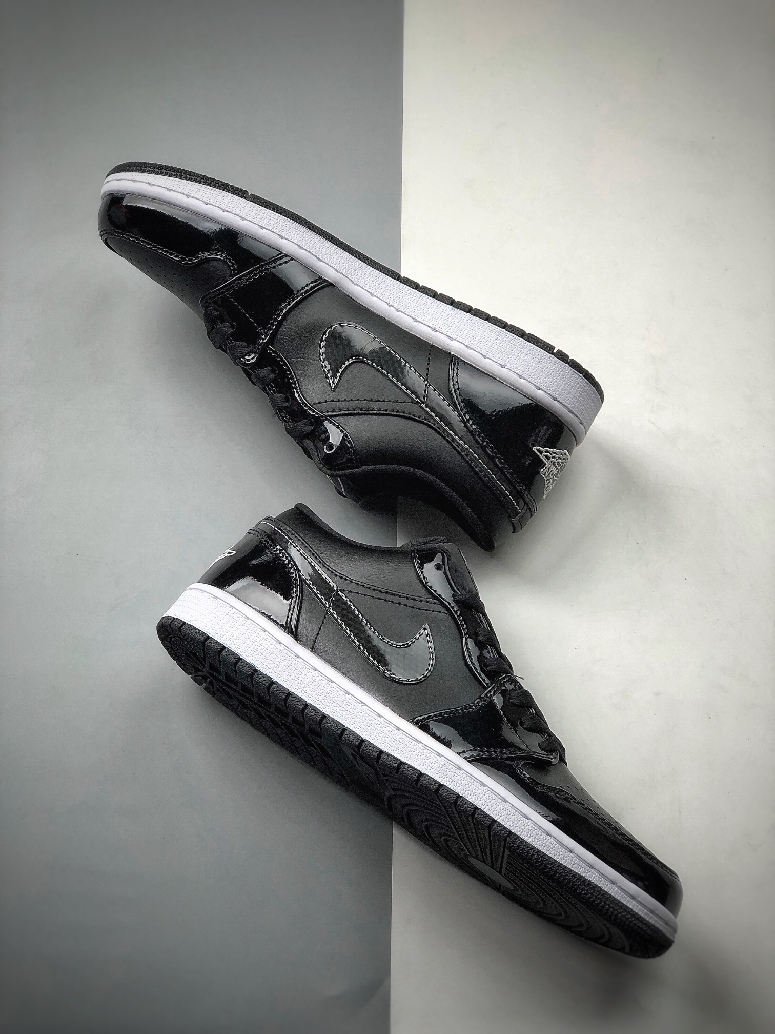 200 东契奇同款Air Jordan 1 Low SE ASW ”Black and White” 低帮  DD1650-001