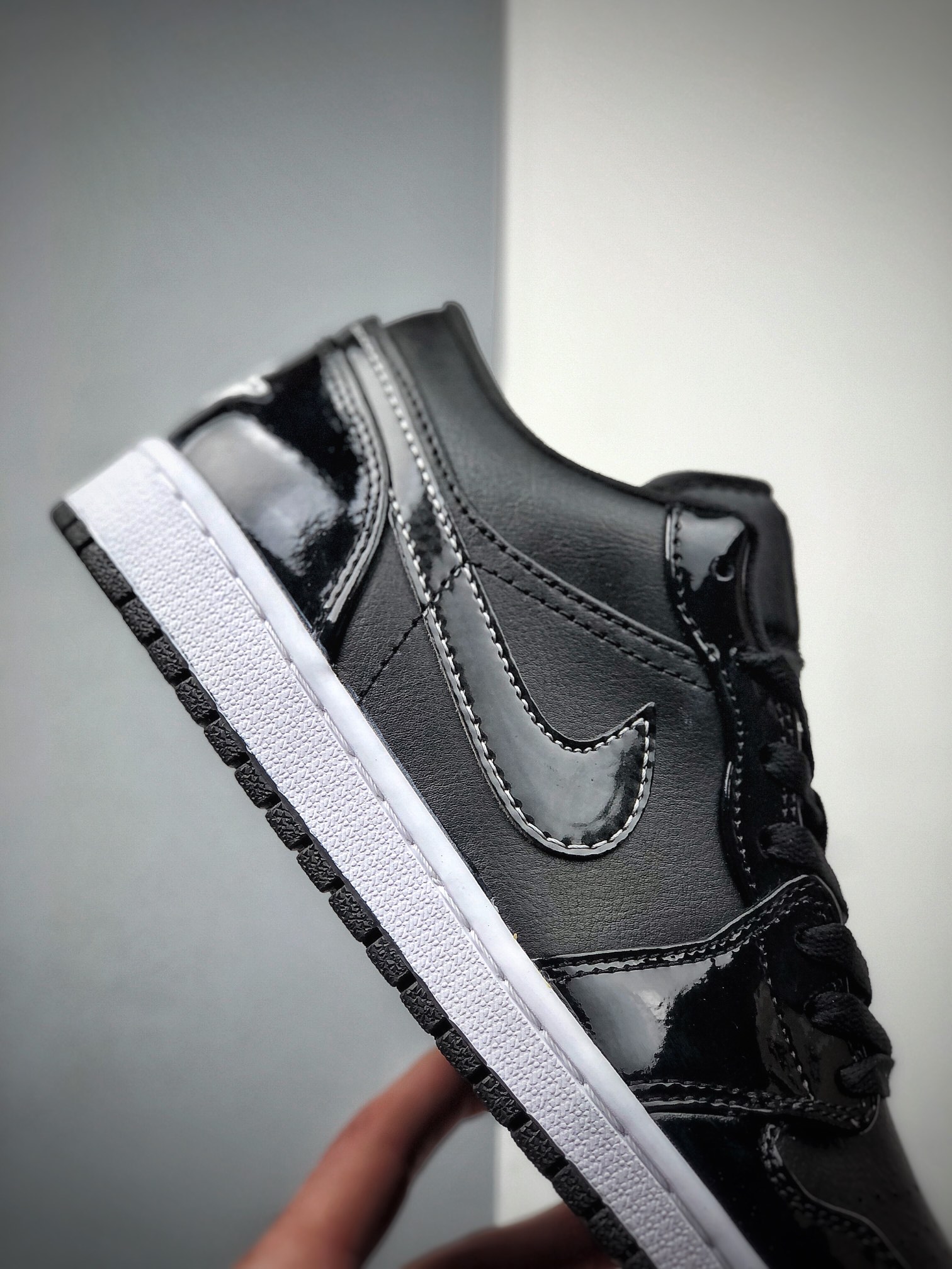 200 东契奇同款Air Jordan 1 Low SE ASW ”Black and White” 低帮  DD1650-001