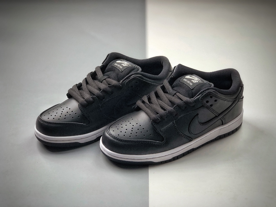 300  NIKE SB DUNIKE LOW  cv1727-001
