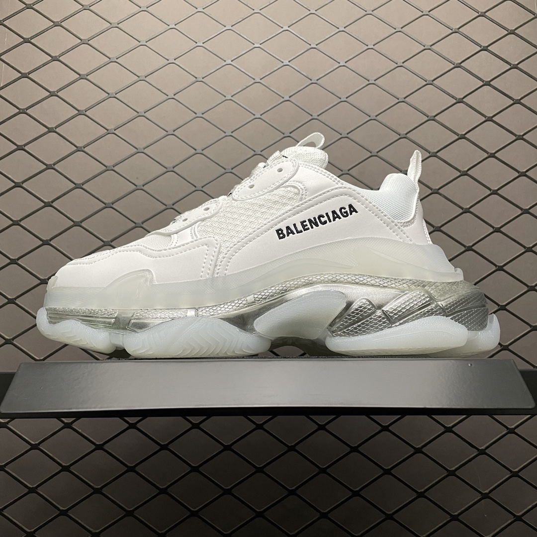 520 Balenciaga 巴黎世家 Triple S Sneaker 三代复古做旧休闲老爹鞋 全组合氮气水晶大底