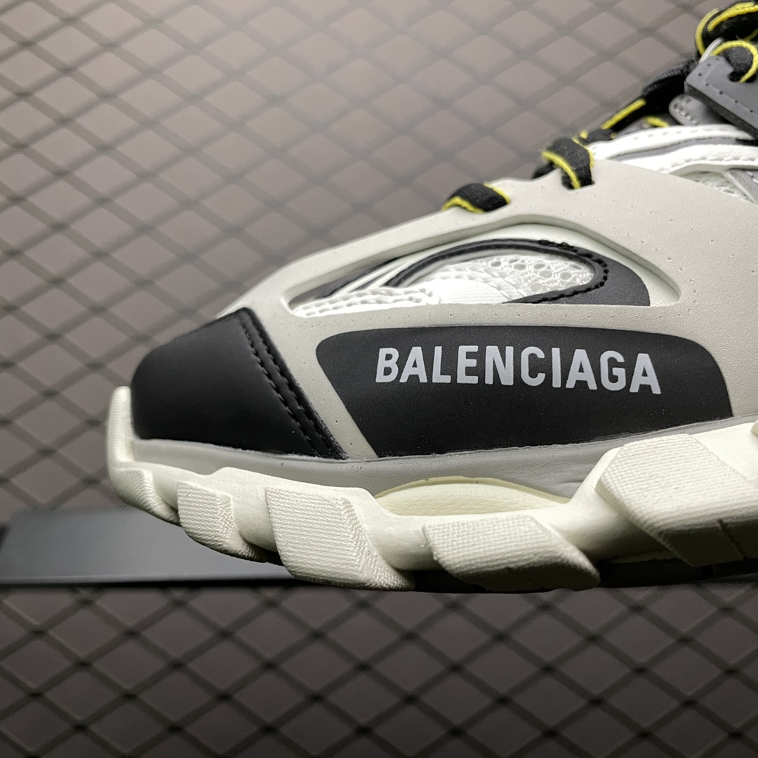 480 Balenciaga 巴黎世家 Track 巴黎世家三代 户外概念复古老爹鞋