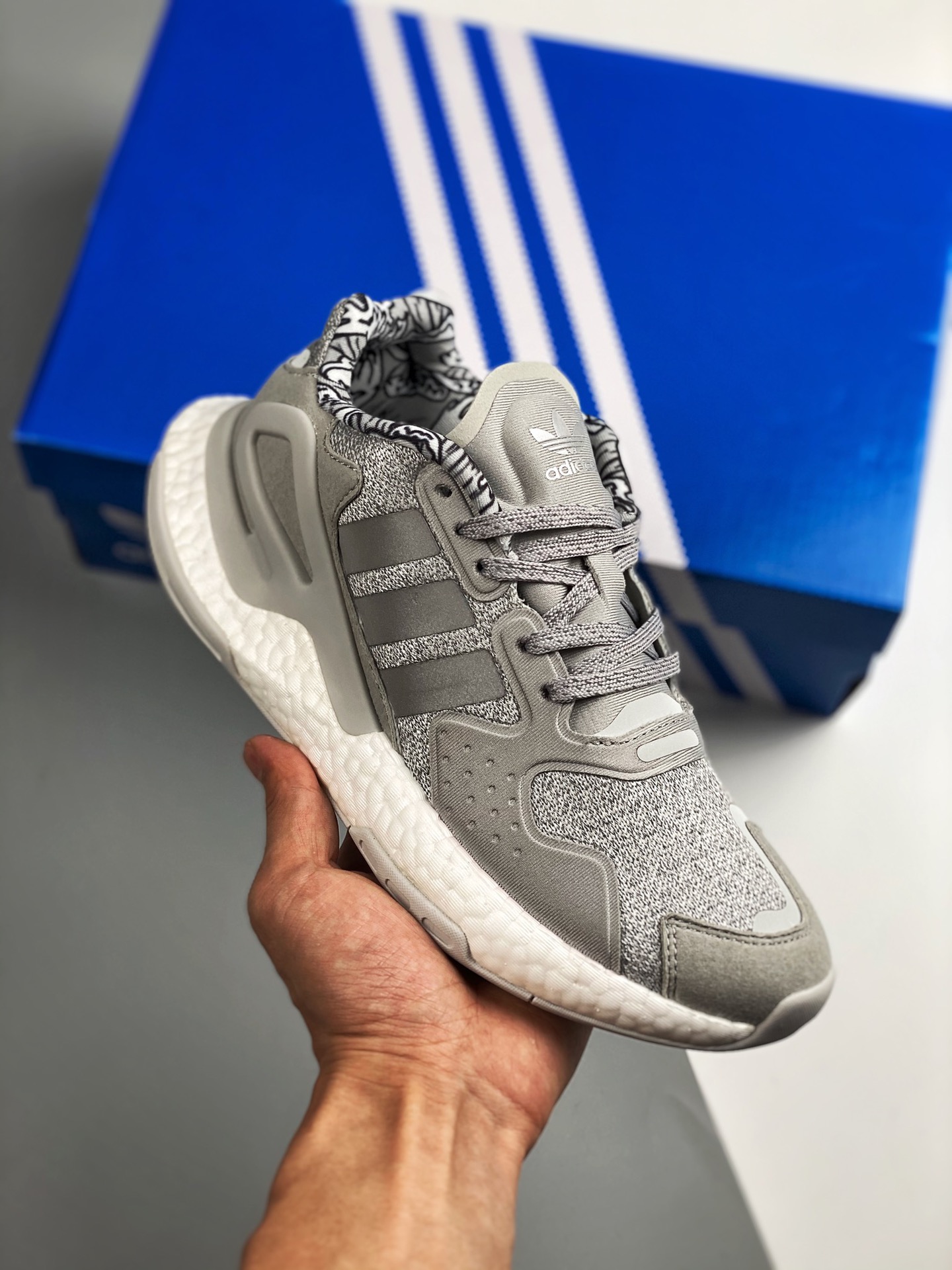 Adidas Day Jogger gris plata, Night Jogger segunda generación, zapatillas deportivas clásicas de Eason Chan, número de …