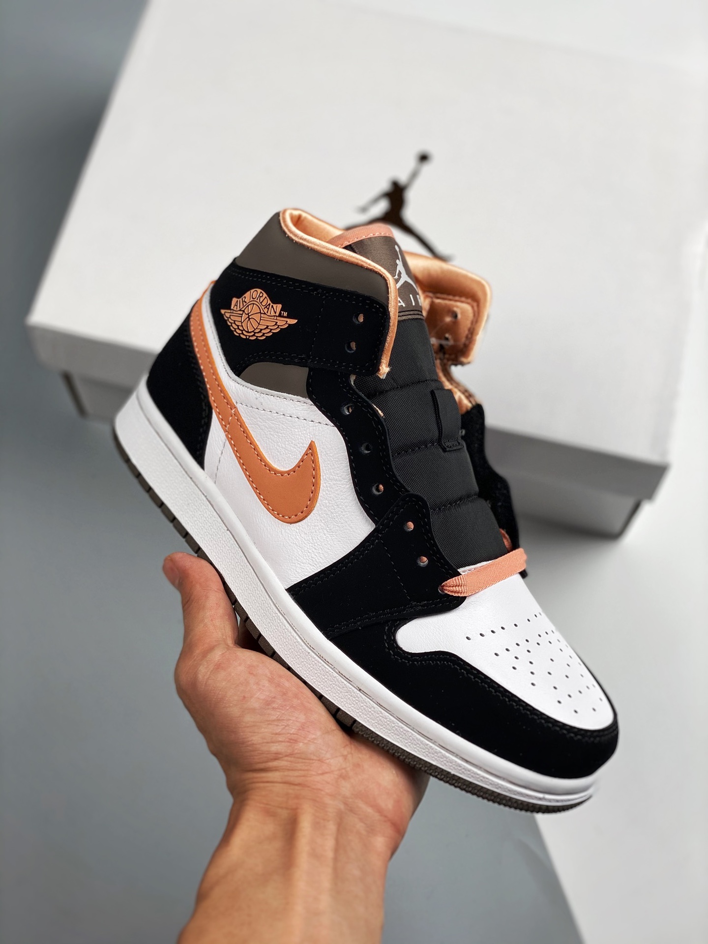 Versión de verificación Air Jordan 1 Mid Moca de Melocotón La mejor calidad de media caña del mercado ¡Calidad tope! La…