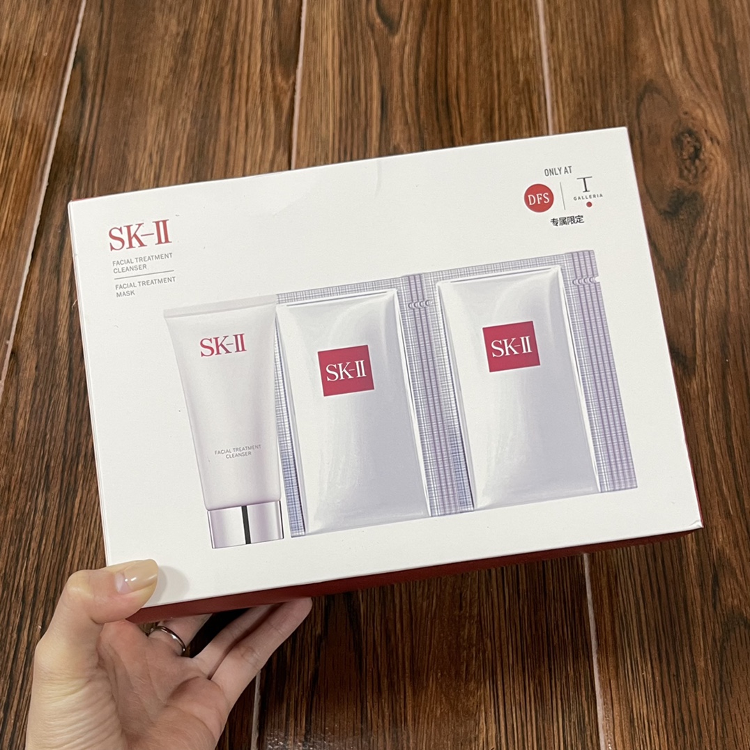 SK-II Facial Treatment Mask & Cleanser Set - Limited Edition (55 Items) 1 i1619046753 1569 0
