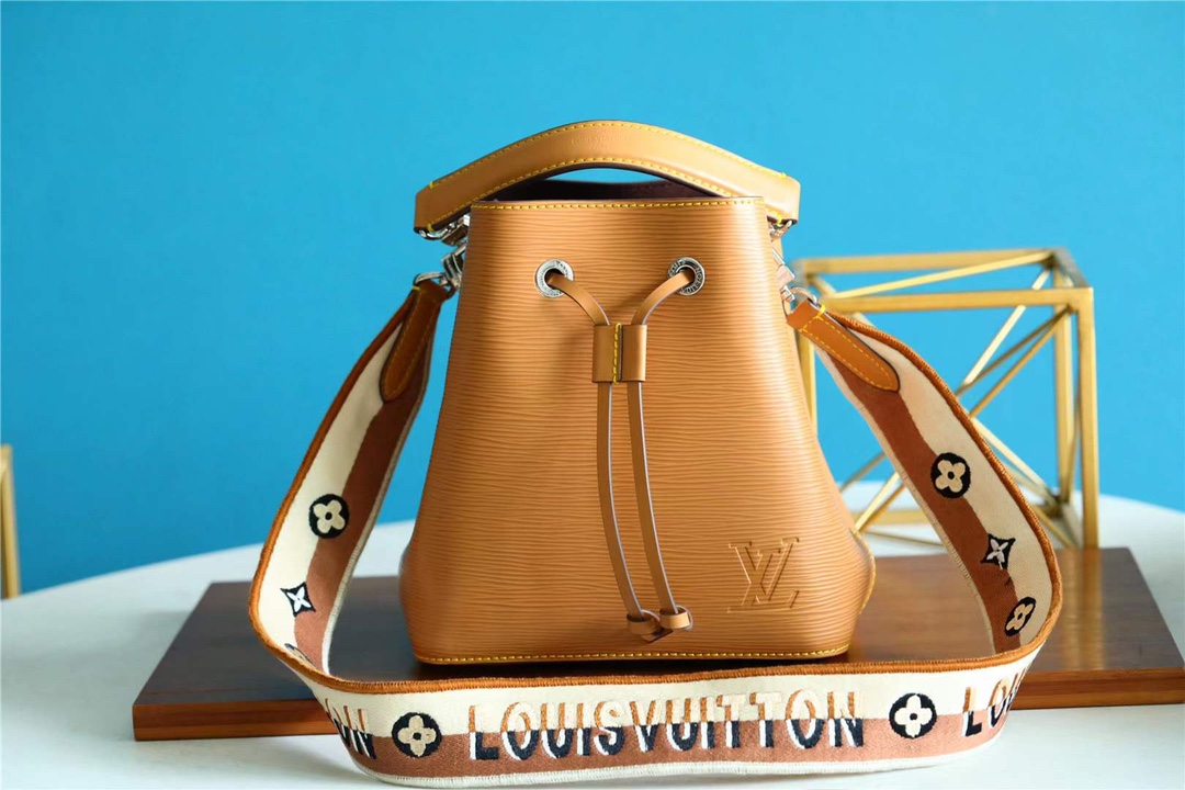 Louis Vuitton LV NeoNoe Handbags Bucket Bags Embroidery Epi Mini M57706