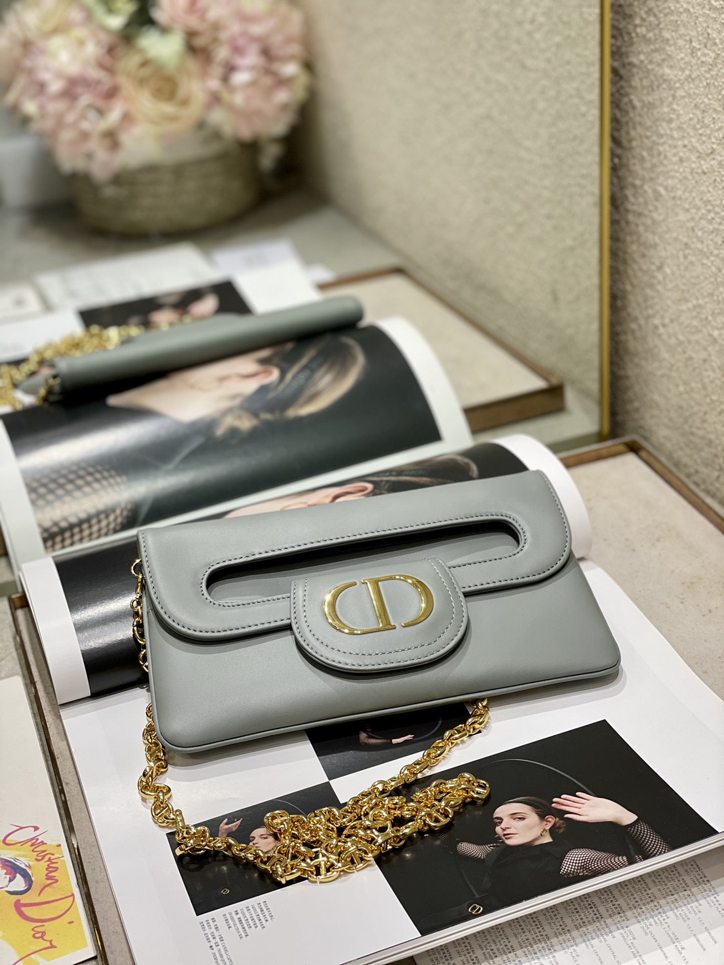 DiorDouble Bag Glossy Smooth Calfskin Magnetic Flap Chain-Link Shoulder Strap