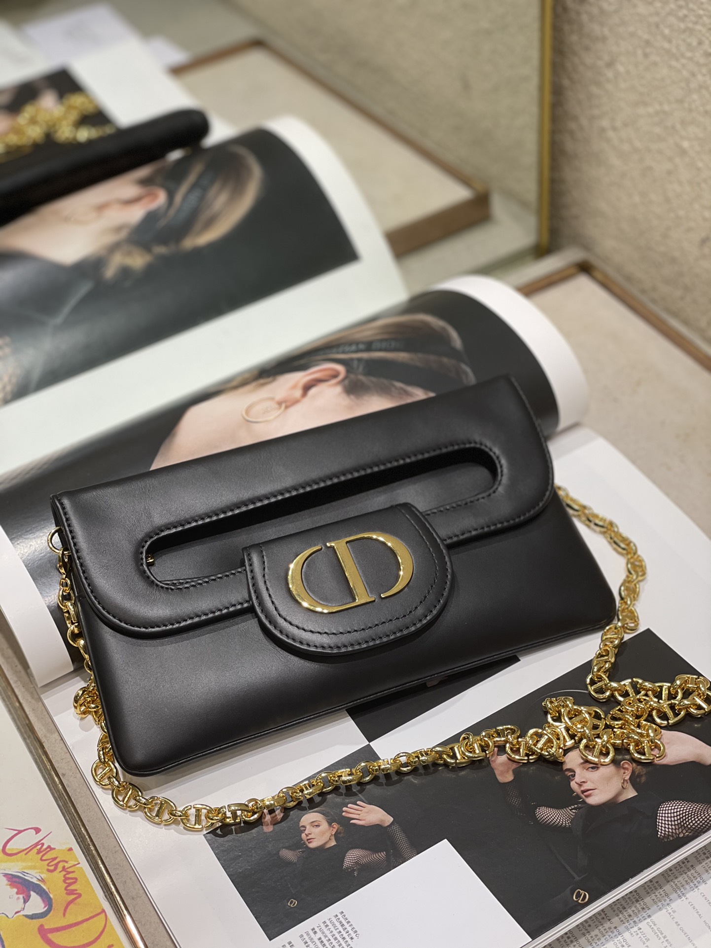 DiorDouble Bag Glossy Smooth Calfskin Magnetic Flap Chain Strap