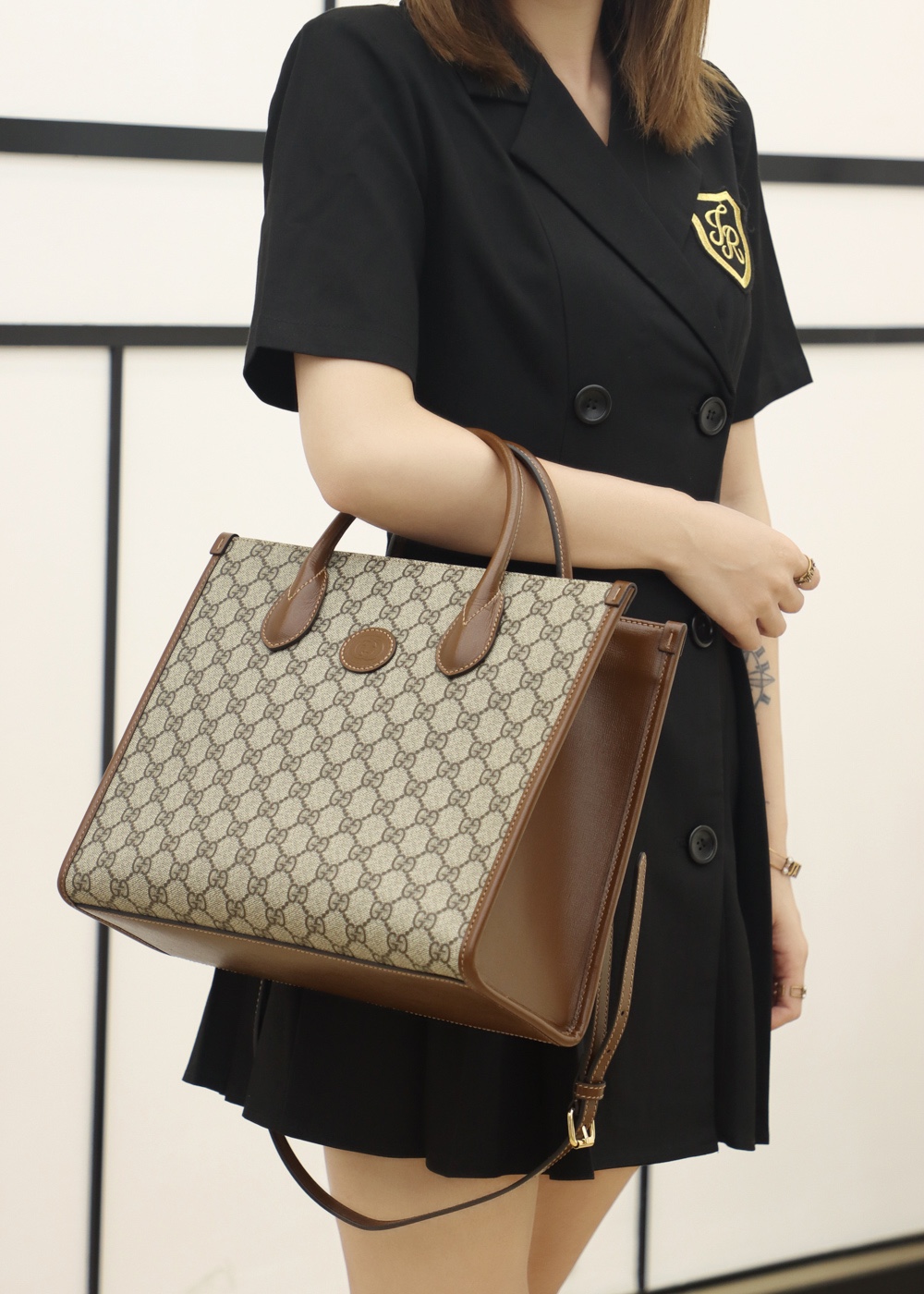 Gucci GG small tote bag托特包 659983 92TCG 8563