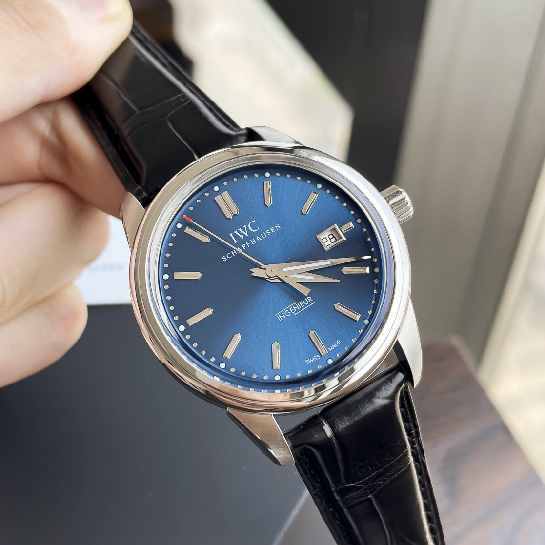 Часы IWC