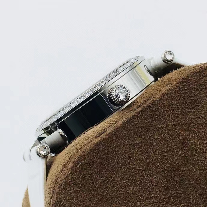 Van Cleef & Arpels 梵克 雅宝全新升级 重量和 一模一样 底盖3D浮雕 机芯升级版 加料不加价 诗意复杂功能系列—舞动的天使