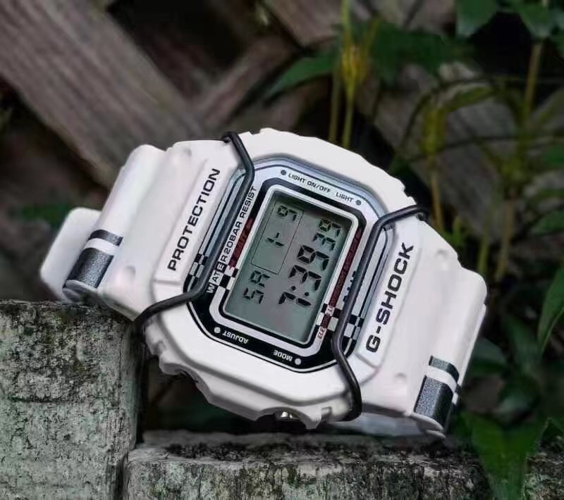New Casio G-SHONK-DW5600 Watches: Small, Stylish, and Functional. - 图片 2