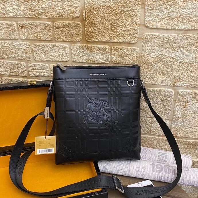 P【型号:2371-3】巴宝莉 BURBERRY新款单肩斜挎包【尺寸】24x27x6cm 品质(顶级 2