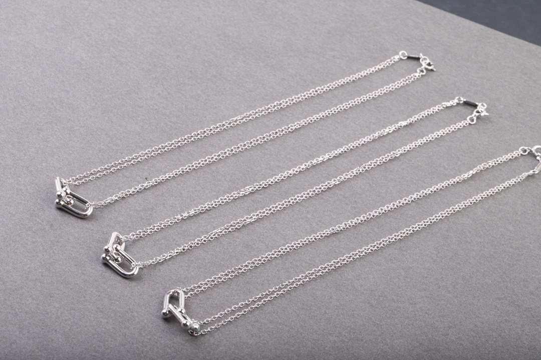 Tiffany & Co. Tiffany（双环U形）热播韩剧顶楼男女主角同款情侣U形马蹄扣竹节双线双节锁骨项链