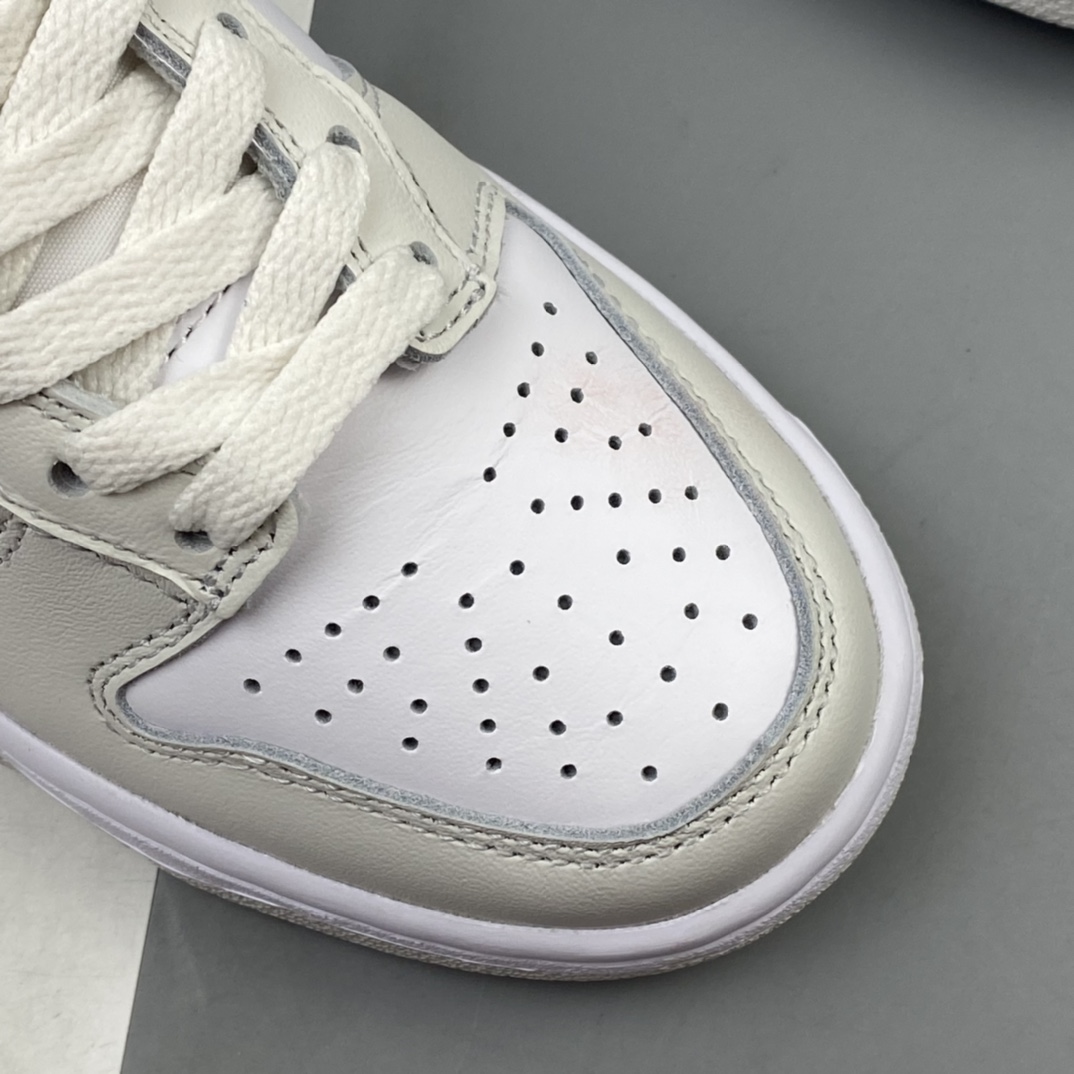 P300 Nike Dunk SB Low 象牙白拼接配色运动滑板鞋 CW1590-101