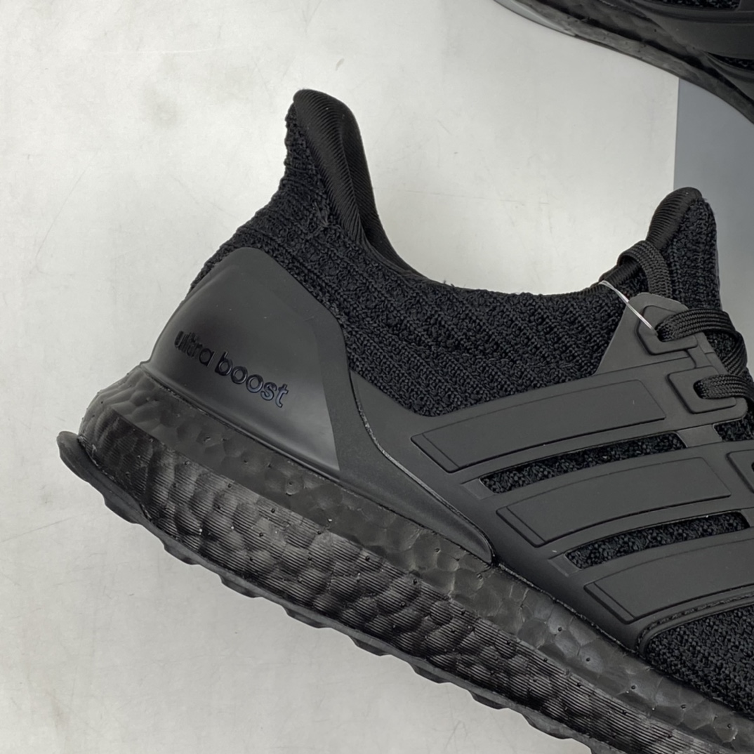 P180 Ad Ultra Boost 4.0 阿迪达斯全掌爆米花透气跑步鞋 BB6171