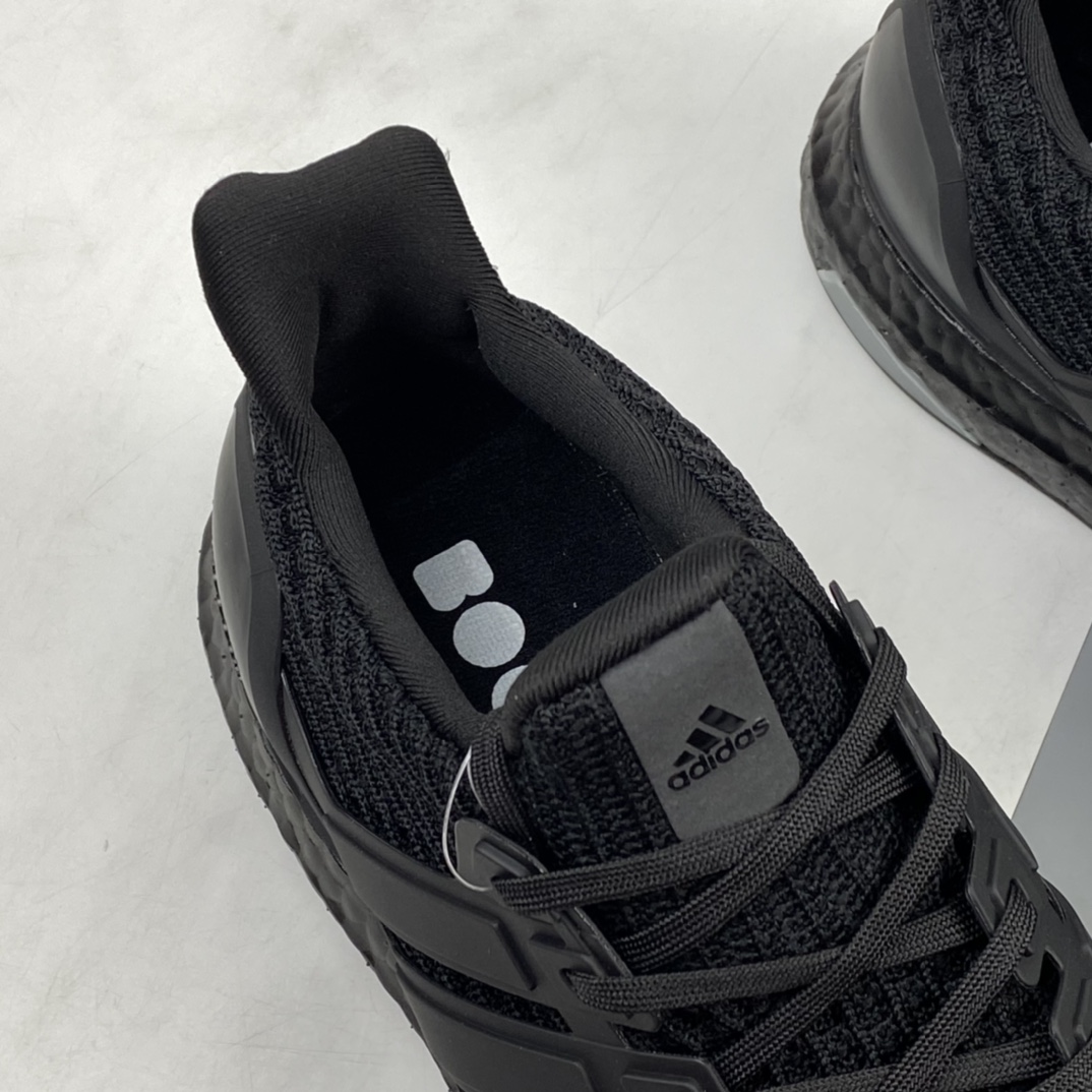 P180 Ad Ultra Boost 4.0 阿迪达斯全掌爆米花透气跑步鞋 BB6171