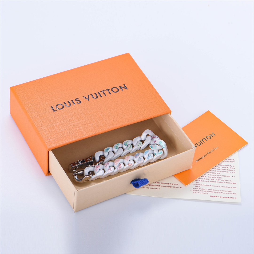 200 Louis Vutton 路易威登21ss Chain Links白渐变手链