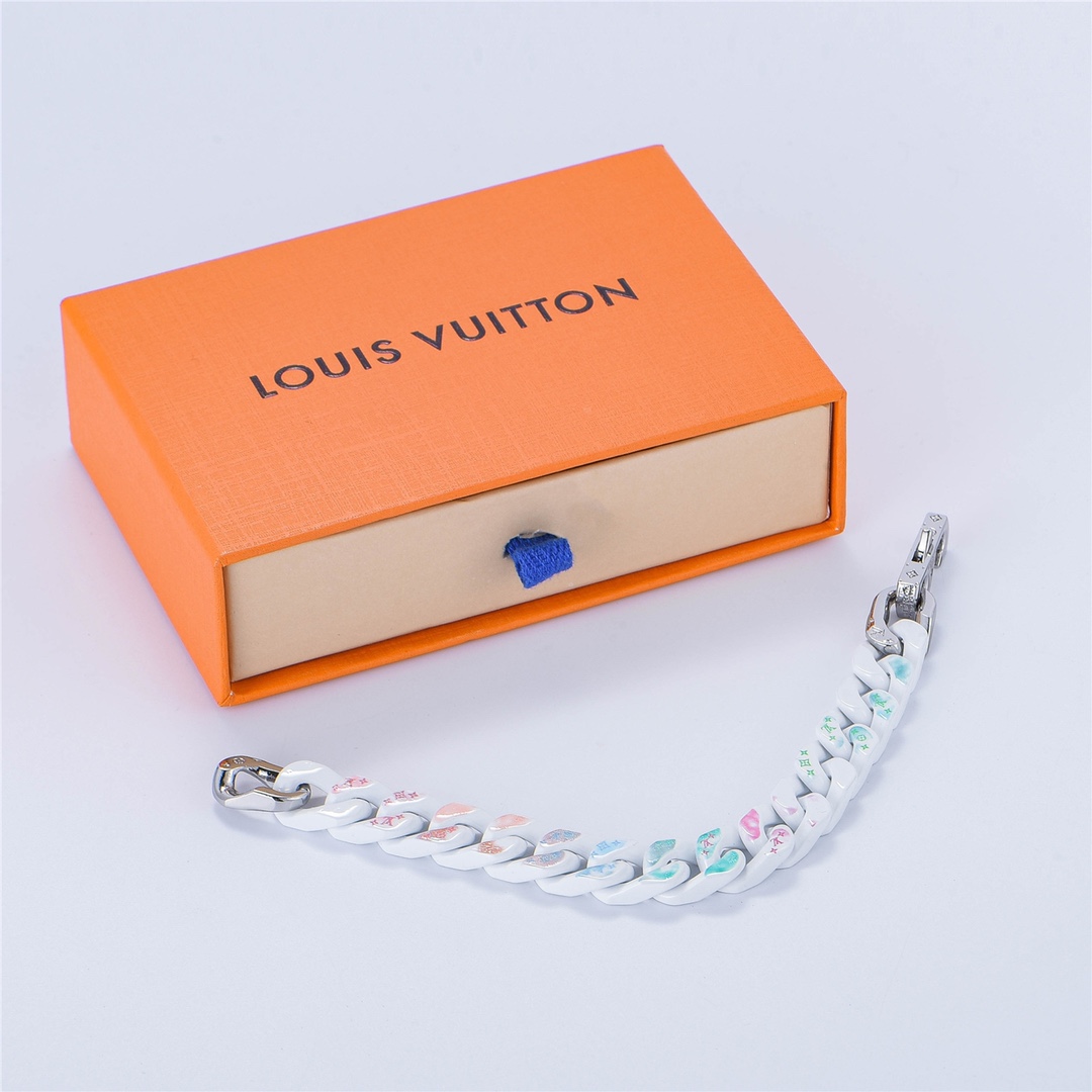 200 Louis Vutton 路易威登21ss Chain Links白渐变手链