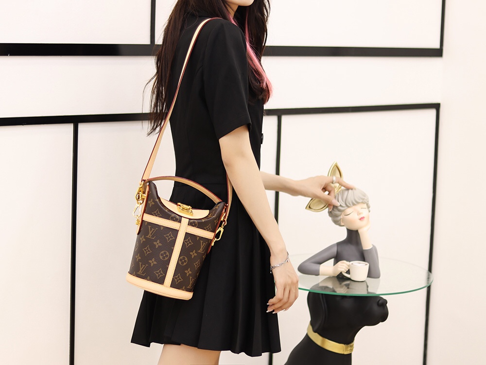 Louis Vuitton LV Duffle Bag 薯条包 M43587
