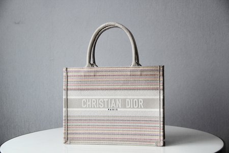 Dior Book Tote Tote Bags Embroidery Summer Collection