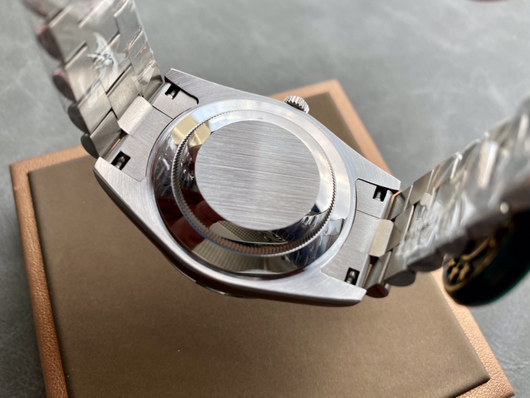 SK.Factory 労力士Rolex 双歴モデル 40mm 自動機械腕時計