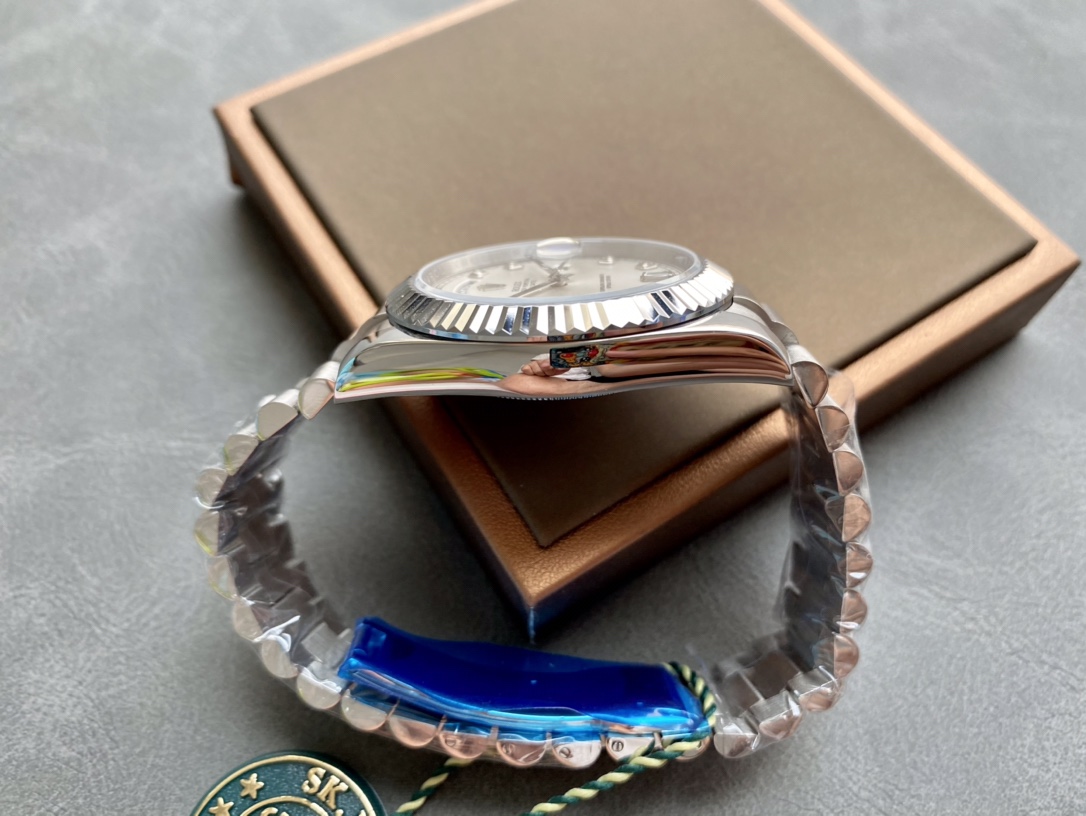 SK.Factory 労力士Rolex 双歴モデル 40mm 自動機械腕時計