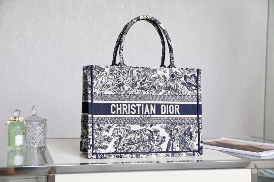 Dior Book Tote Handbags Tote Bags China Sale
 Blue Embroidery Spring/Summer Collection
