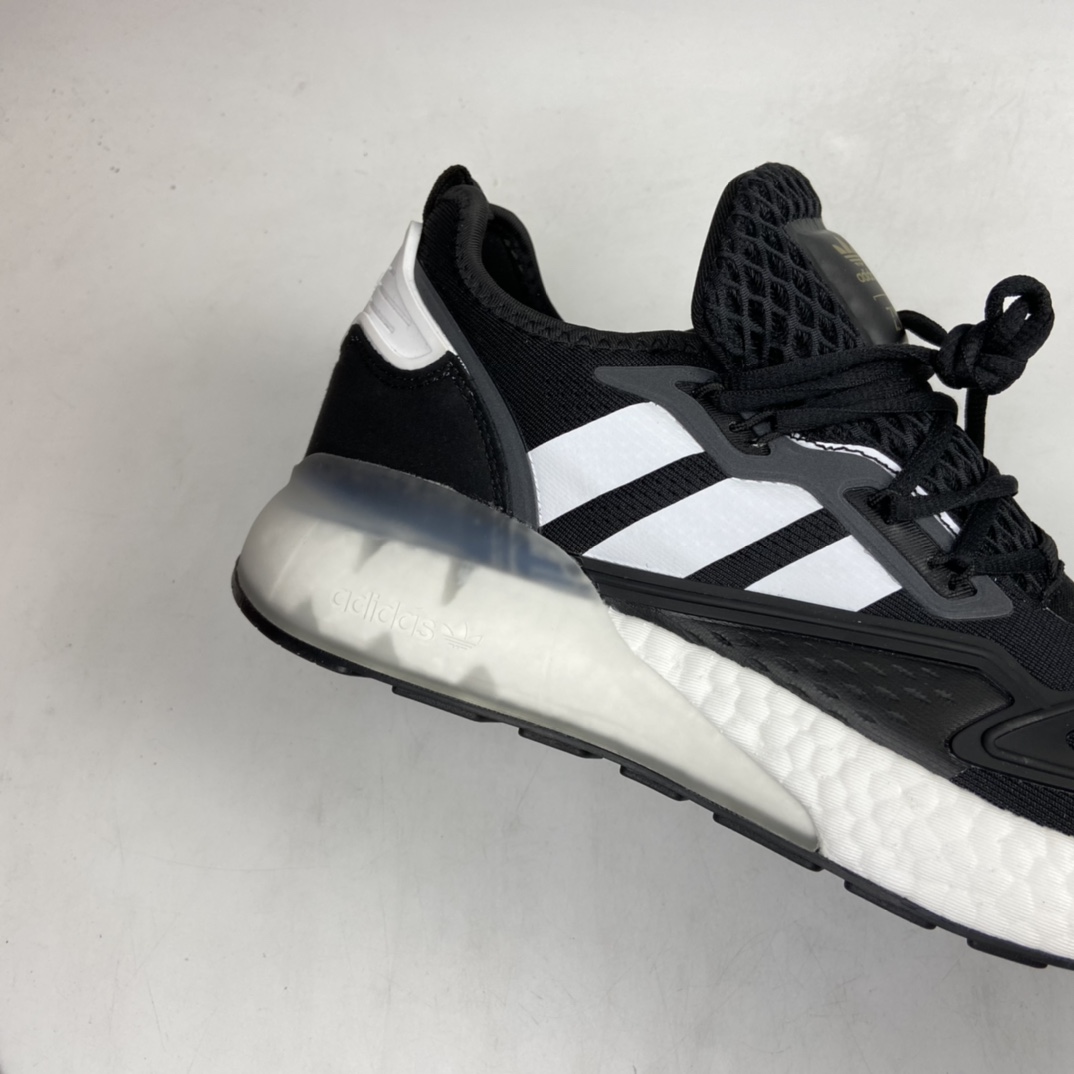 P220 Ad ZX 2K Boost 网纱针织呼吸面套脚休闲运动慢跑鞋 H00102