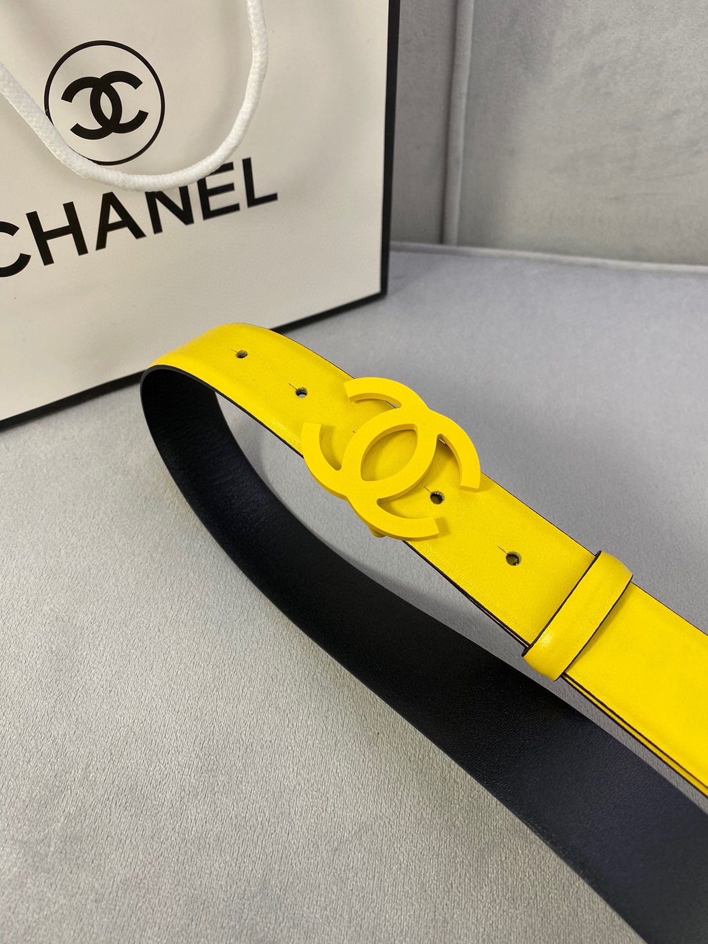  宽度3.0cm Chanel （香奈儿）女士腰带（小牛皮）经典扣头（内侧cnc走光处理）边角手感圆润配