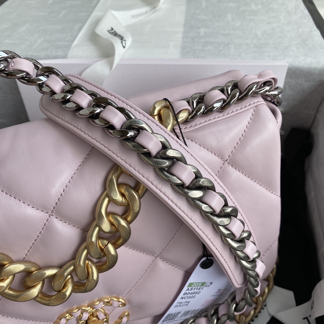 Chanel 小香金链秋冬19Bag 结合一切