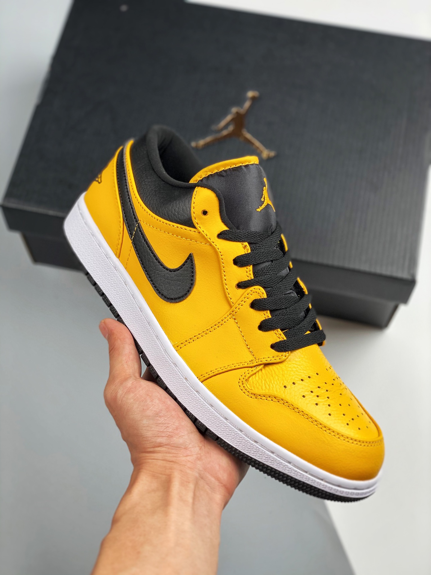 Air Jordan 1 Low taxi, color oficial sincronizado, producto de nivel original, el zapato original de la empresa se comp…