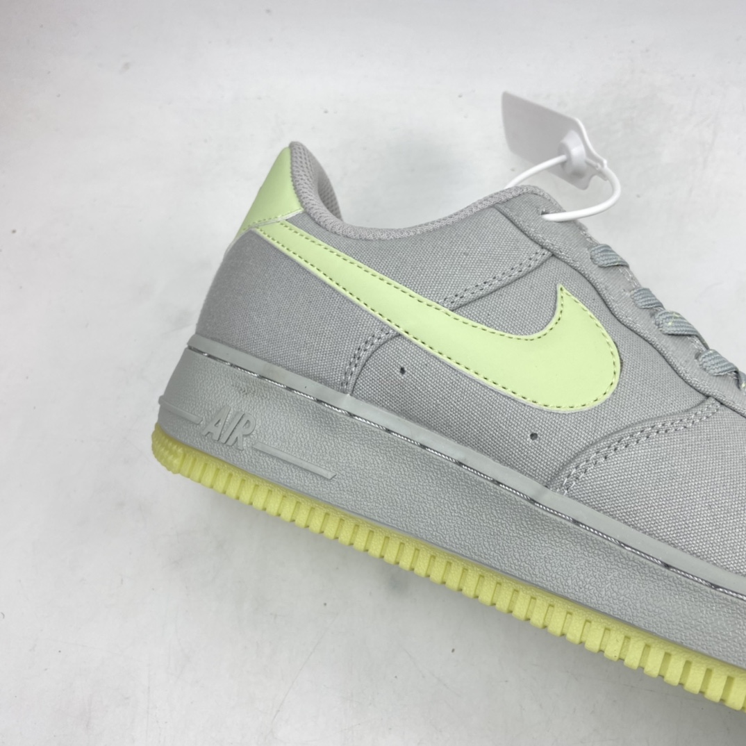 P220 Nk Air Force 1’07 Low 空军一号低帮休闲板鞋 315122-107