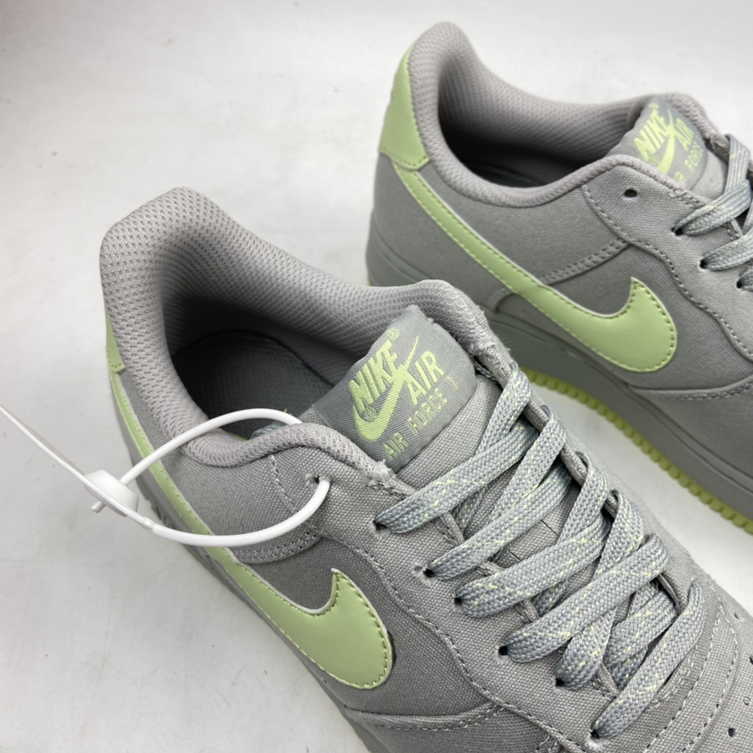 P220 Nk Air Force 1’07 Low 空军一号低帮休闲板鞋 315122-107