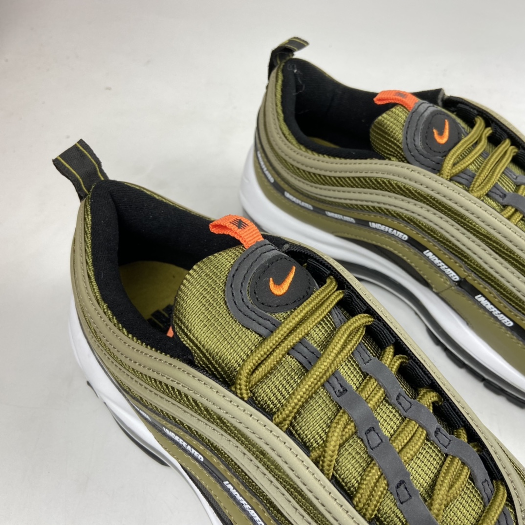 P240  Nike Air Max 97 时尚休闲弹头气垫跑鞋 DC4830-300