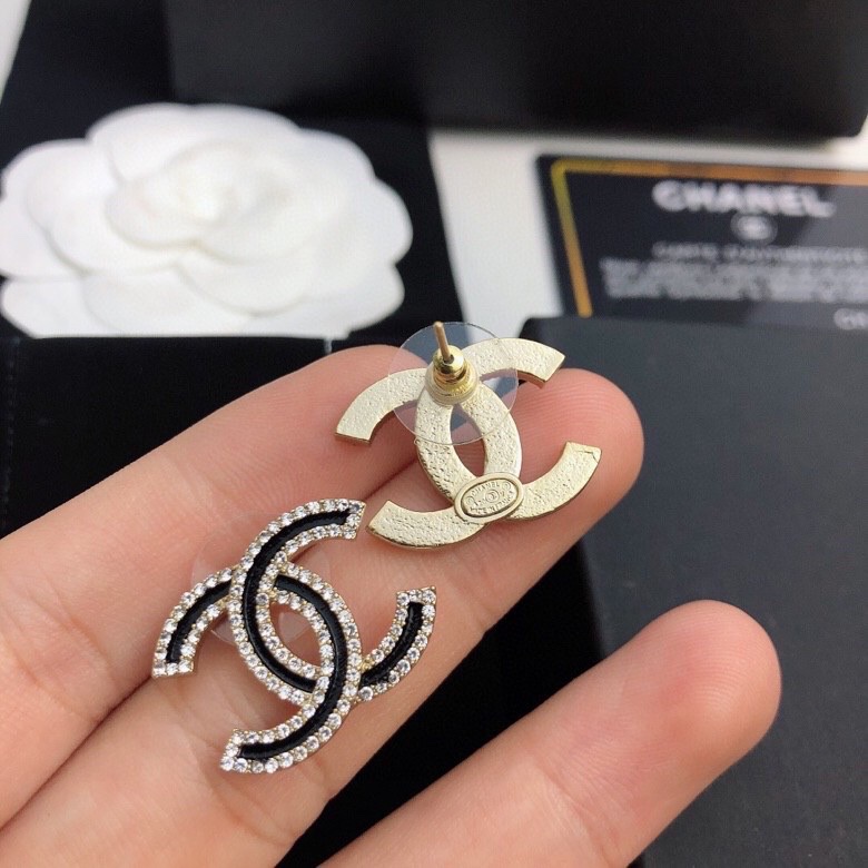 Chanel Haute Joaillerie Fine Jewelry Earrings Necklace Ring Ref.61BED9CF 8