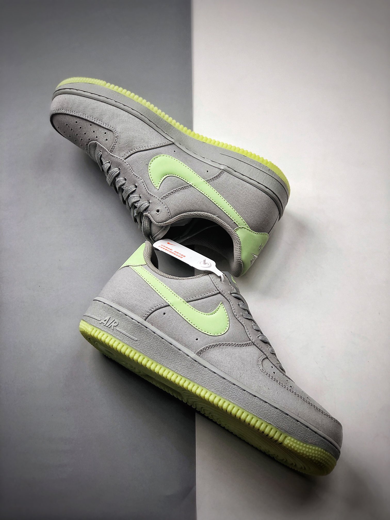 220 NIKE FORCE空军一号运动休闲板鞋   315122-107