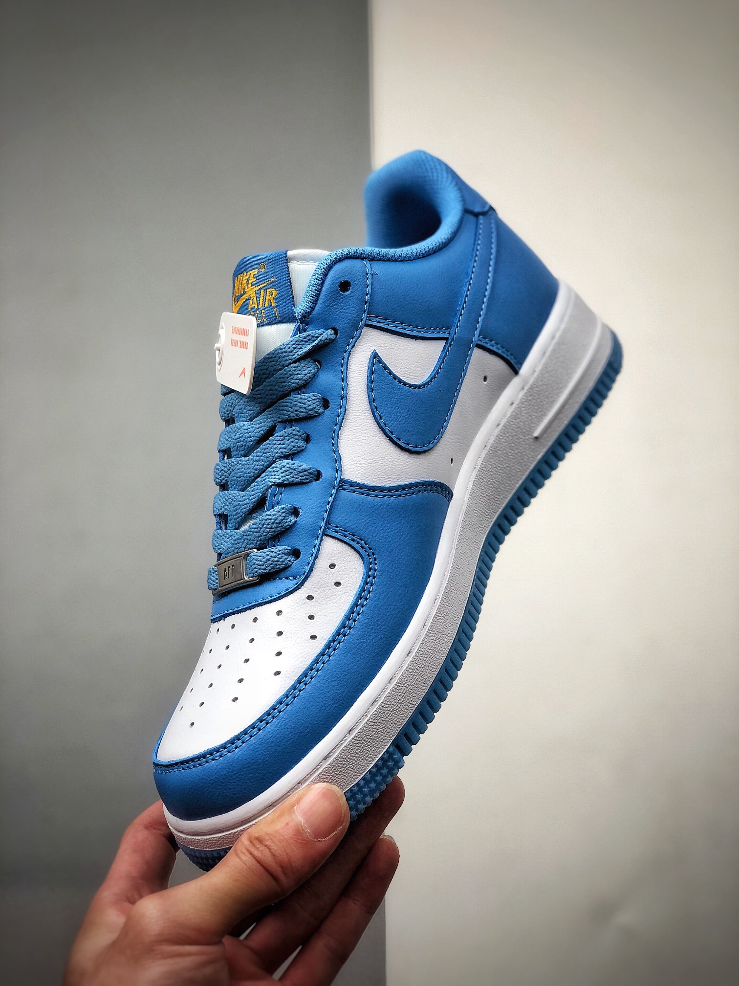 240 NIKE FORCE空军一号运动休闲板鞋   CT1989-441