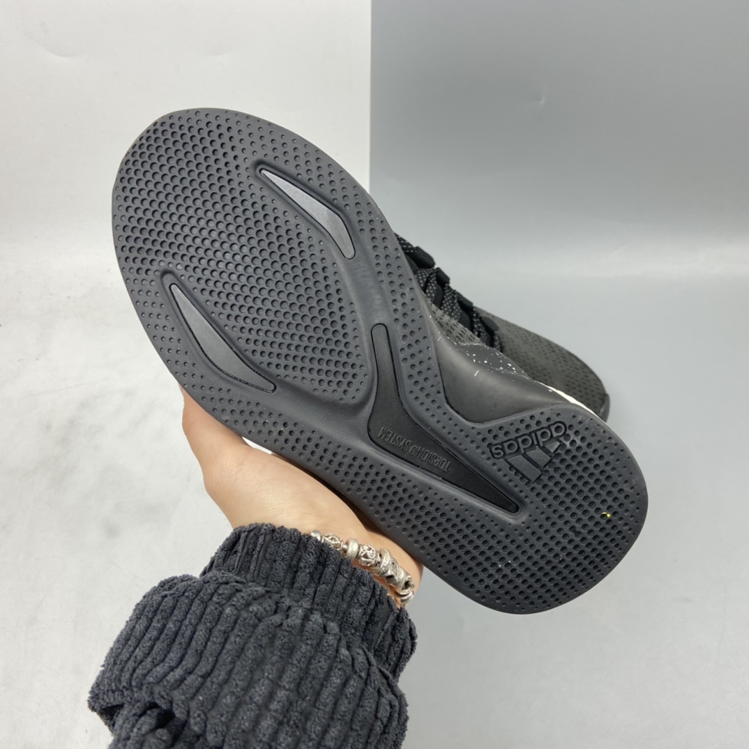 P160 AD Alphaboost System M 针织鞋面 阿尔法升级爆米花材质休闲运动套脚慢跑鞋 FW8310